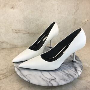 Zara  White High-Heeled Court Shoes Women's Size EU 40    /     US  9.5